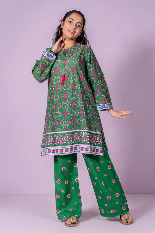 Shop 2 pc suits for girls in a stylish co-ord set collection. Trendy, comfortable outfits made with soft fabrics