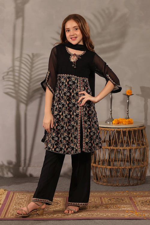 Discover black chiffon party wear dresses for girls at Ochre, perfect for weddings, celebrations and special events