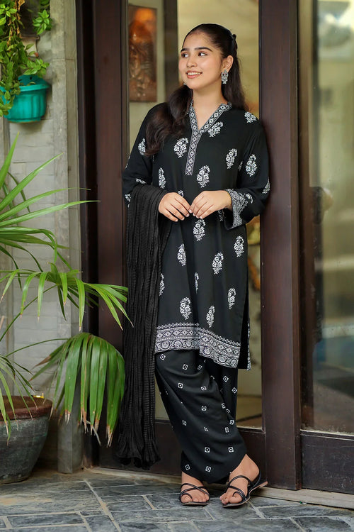 Black printed kurta set with matching pants and dupatta, stylish women's ethnic wear