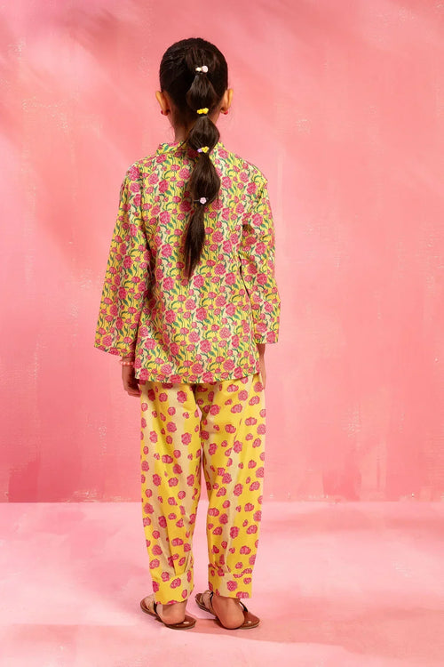 Best Swiss Lawn Digital Printed 2 Pc Suit - Wear Ochre -
