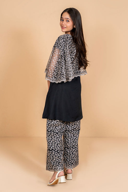 Net Embroidered 2 Pc Suit