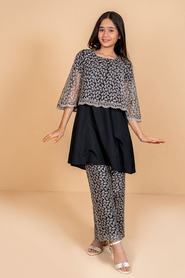 Net Embroidered 2 Pc Suit