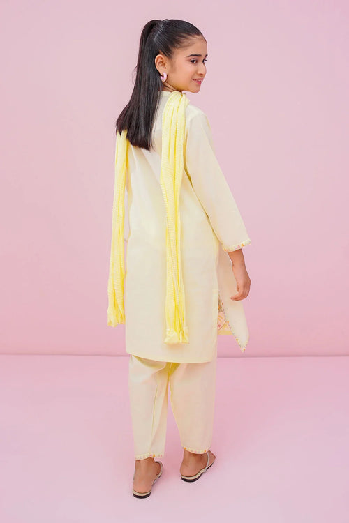 Girl in light yellow kurta set with matching dupatta, trendy kids fashion