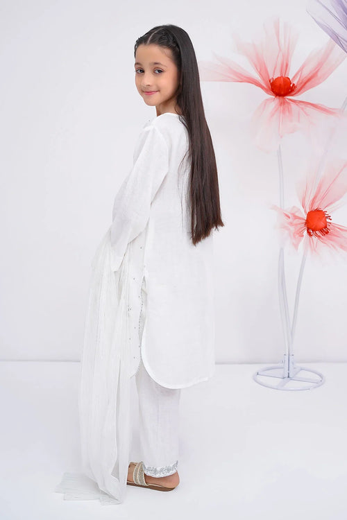 Girl in white embroidered kurta set with sheer dupatta, perfect for kids' fashion and special occasions.