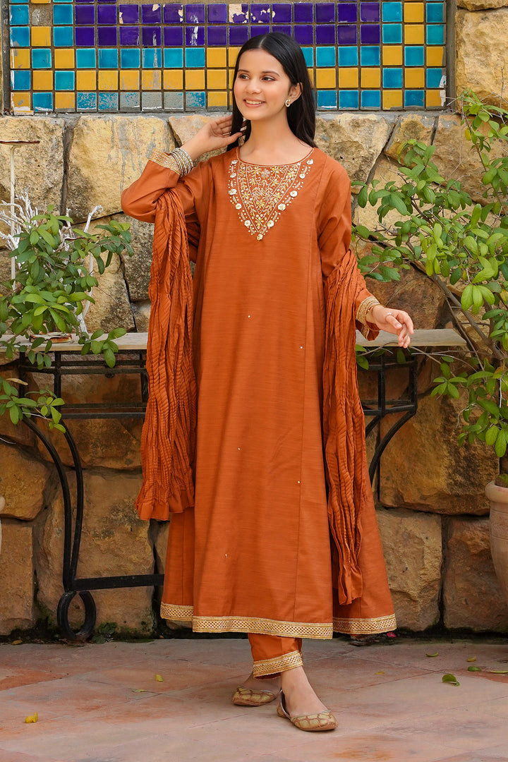 Slub Manar Hand Adda Work 3 Pc - Wear Ochre