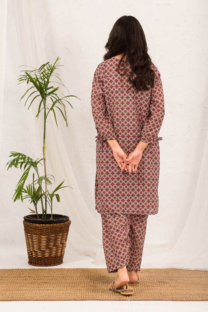 Swiss Lawn Digital Printed 2 Pc Suit - Wear Ochre