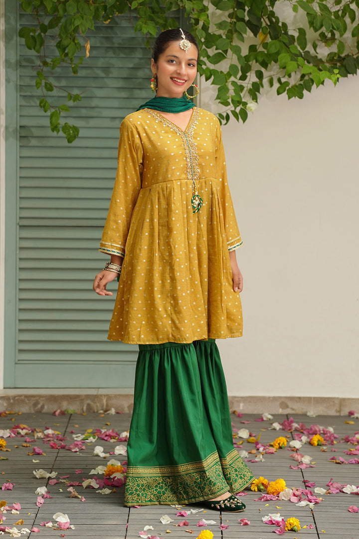 Slub Manar Hand Adda Work 3 Pc Suit - Wear Ochre