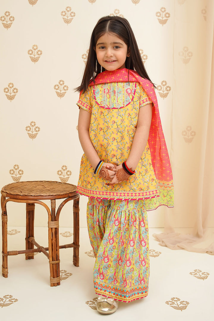 Swiss Lawn Digital Printed 3 Pc Suit - Wear Ochre