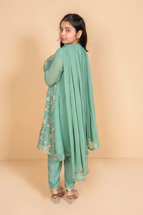 Girl in mint green embroidered kurta set with matching dupatta, trendy kids fashion