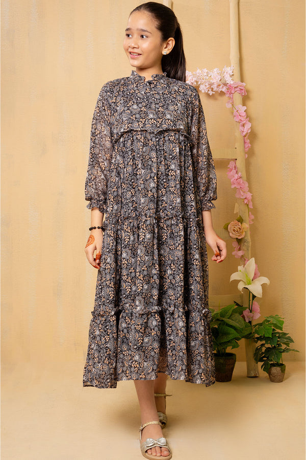 Shop Printed Georgette full-length dresses for girls. These Eastern dresses offer a perfect blend of elegance and comfort