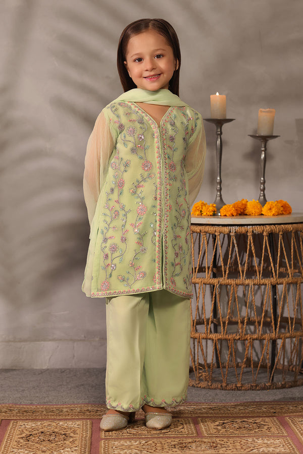 Shop kids’ wedding outfits at Ochre, featuring elegant festive wear for weddings, Eid celebrations and family gatherings in Pakistan.