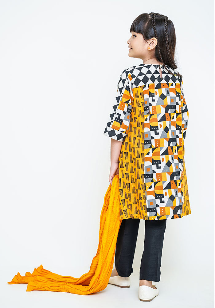 Khaddar Printed 3 Pc Suit - Wear Ochre