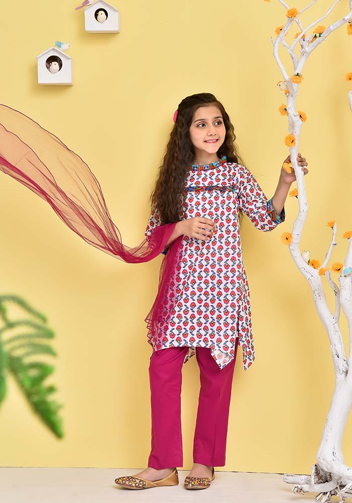 Lawn Digital Printed 3 Pc Suit - Wear Ochre