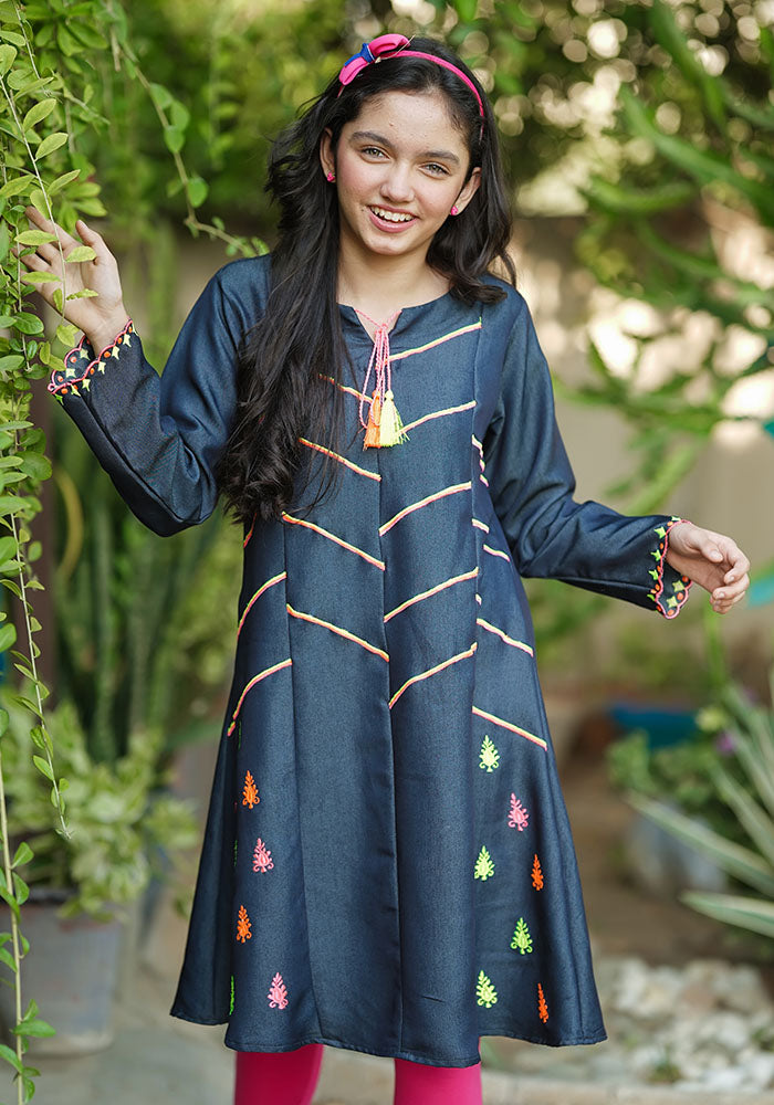 Tencil Embroidered Top - Wear Ochre
