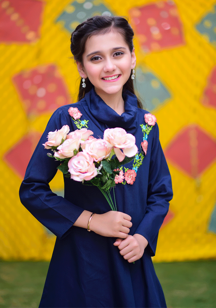 Cambric Embroidered Kurta - Wear Ochre