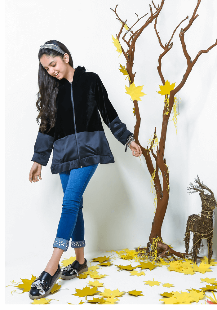 Velvet Hoodie - Wear Ochre